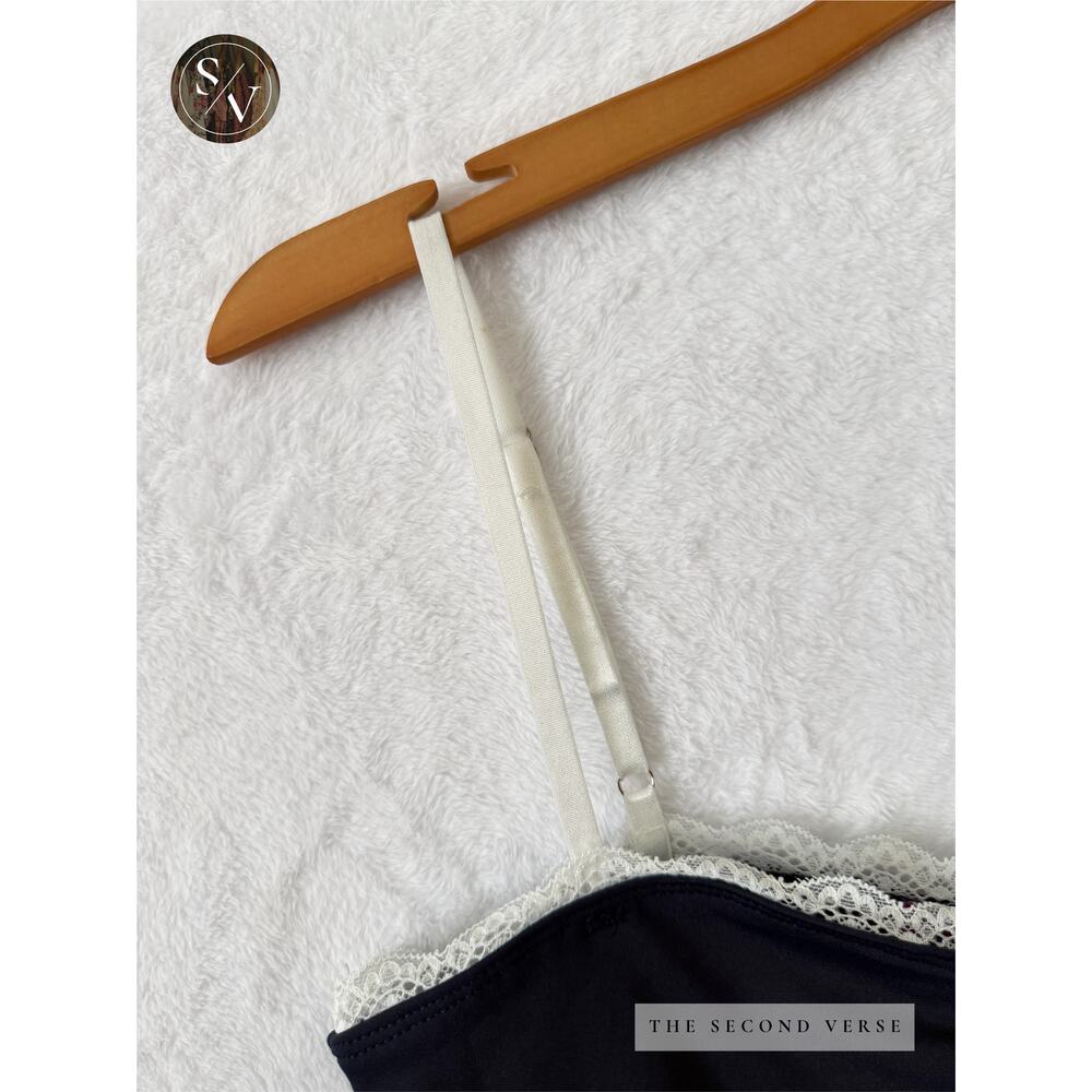 NWT Edikted Alara Lace Trim Tank Spaghetti Strap Y2K Navy White Medium - Picture 6 of 10